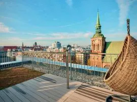 Blue Mandarin Garden Gates