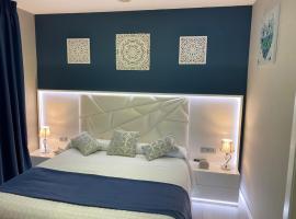 Los Bronces, hotell sihtkohas Lucena