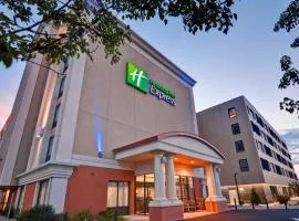 Holiday Inn Express Boston, an IHG Hotel