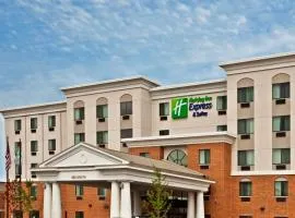 Holiday Inn Express & Suites Chicago West-O'Hare Arpt Area by IHG