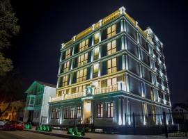 Ambassador Hotel, hotel a prop de Universitat Estatal de Moldàvia, a Chisinau