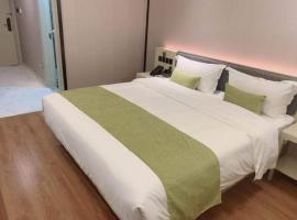 Gya Jiaxing Pinghu City Wuyue Square Shengli Road Hotel, hotel v destinaci Ťia-sing