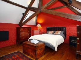 Snobs and Rebels Apartments, apartamento en Shaftesbury