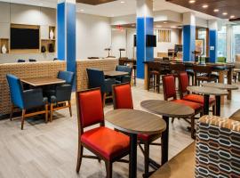 Holiday Inn Express Hotel & Suites Murray by IHG, khách sạn ở Murray