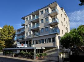 Hotel Tiberius, hotell Riminis