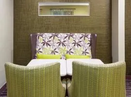 Holiday Inn Express Hotel & Suites St. Paul - Woodbury by IHG