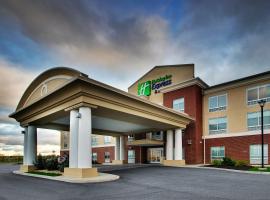 Holiday Inn Express & Suites Lancaster East - Strasburg, an IHG Hotel, hotel perto de Sight and Sound Theatres, Strasburg