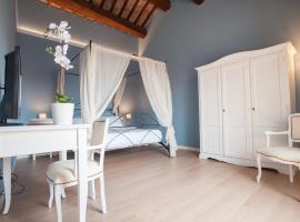 Italianflat - Palazzo Rizzardi, hotel i Verona