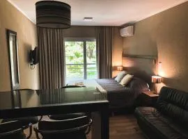 ¡Monoambiente exclusivo c/ pileta en Zona Playa!