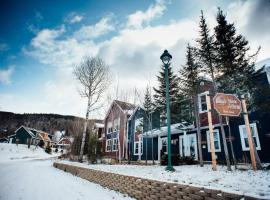 Maison de Vébron, hostel em LʼAnse-Saint-Jean