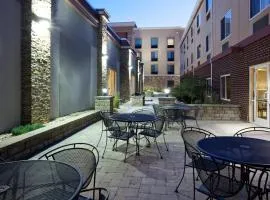 Holiday Inn Express & Suites Aberdeen by IHG