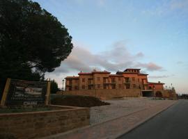 Case vacanze Villini panoramici sul Lago Trasimeno، فندق في Castel Rigone
