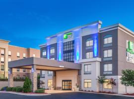 Holiday Inn Express & Suites Augusta West - Ft Gordon Area, an IHG Hotel, accessible hotel in Augusta