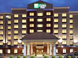 Holiday Inn Express Hotel & Suites Ohio State University- OSU Medical Center, an IHG Hotel, готель у Колумбусі