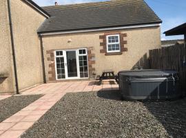 DAIRY MAIDS COTTAGE, holiday home in Seascale