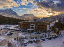 Zugspitz Resort, hotel in Ehrwald