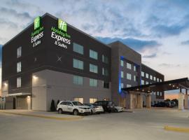 Holiday Inn Express & Suites Kingdom City, an IHG Hotel, hotel en Kingdom City