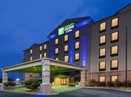 Holiday Inn Express Hotel & Suites Charleston-Southridge, an IHG Hotel, ξενοδοχείο κοντά σε Little Creek Park, Τσάρλεστον