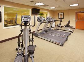 Holiday Inn Express Hotel & Suites Lincoln-Roseville Area by IHG, hotel in Roseville