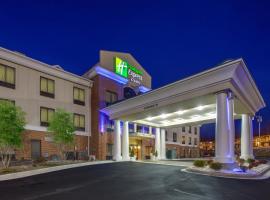 Holiday Inn Express Hotel & Suites Greensboro-East by IHG, hotel en Greensboro