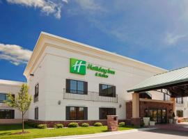 Holiday Inn Hotel & Suites Minneapolis-Lakeville, an IHG Hotel、レイクビルのホテル