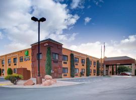 Holiday Inn Express Sedona - Oak Creek by IHG, Holiday Inn hotel in Sedona