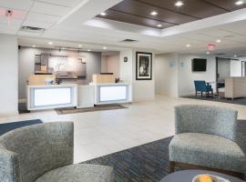 Holiday Inn Express Louisville Northeast by IHG, hotel di Louisville