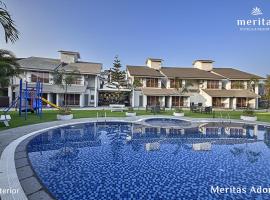 Meritas Adore Resort, hotell i Lonavala