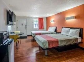 Motel 6-Troutville, VA