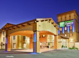 Holiday Inn Express Hotel & Suites Willows, an IHG Hotel, hotel di Willows