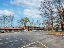 Econo Lodge Waupaca: Waupaca şehrinde bir otel