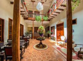 Santa Lucia House - Forum, boutique hotel in Cuenca