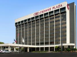Crowne Plaza Hotel San Antonio Airport, an IHG Hotel, hotel near Rivercenter Mall, San Antonio