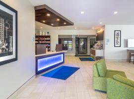 Holiday Inn Express Hotel Howe / Sturgis by IHG，Howe的飯店