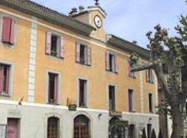 Gîte Saint Pierre, hotel v destinácii Le Fugeret