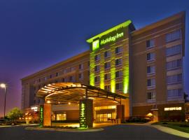 Holiday Inn Detroit Metro Airport, an IHG Hotel, hotel en Romulus