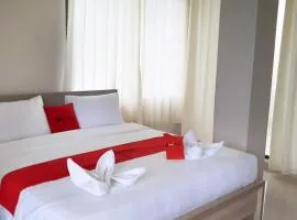 RedDoorz Plus @ Bitung City Center