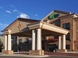 Holiday Inn Express Hotel & Suites Longmont, an IHG Hotel, hotel in Longmont