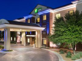 Holiday Inn Express & Suites Midland Loop 250 by IHG, hotel near Midland International - MAF, Midland