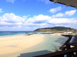 Ocean Grand Hotel, hotel i nærheden af Hamdeok Strand, Jeju