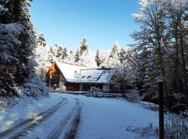 Auberge Refuge de Roybon, guest house in Saint-Martin-en-Vercors