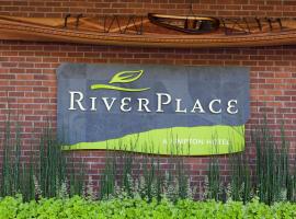Kimpton Riverplace Hotel, an IHG Hotel, hotel malapit sa Governor Tom McCall Waterfront Park, Portland