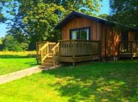 The Lodge by the Lake, Dunbar, hotel in Dunbar