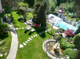 Ferienwohnungen Garten Eden, hotel cu piscine din Trebesing