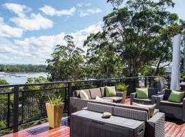 Cove View Retreat, vacation home in St Helens