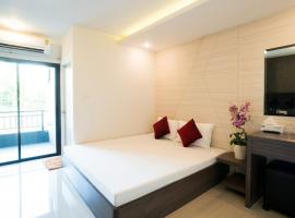 DB PLUS 6, hotel near Central Festival EastVille, Bangkok