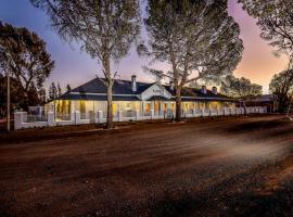 Karos Gastehuis, guest house in Loxton