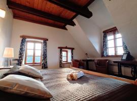 Osada Dzika Kaczka, hotel v destinaci Mikołajki