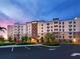 Staybridge Suites - Fort Lauderdale Airport - West, an IHG Hotel, hotel cerca de Seminole Hard Rock Hotel & Casino, Davie