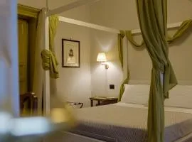 SEKELES Suites